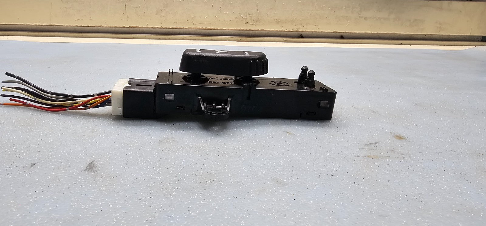 09-19 NISSAN MAXIMA Driver Power Seat Track Motor Switch Control Adjust Assembly