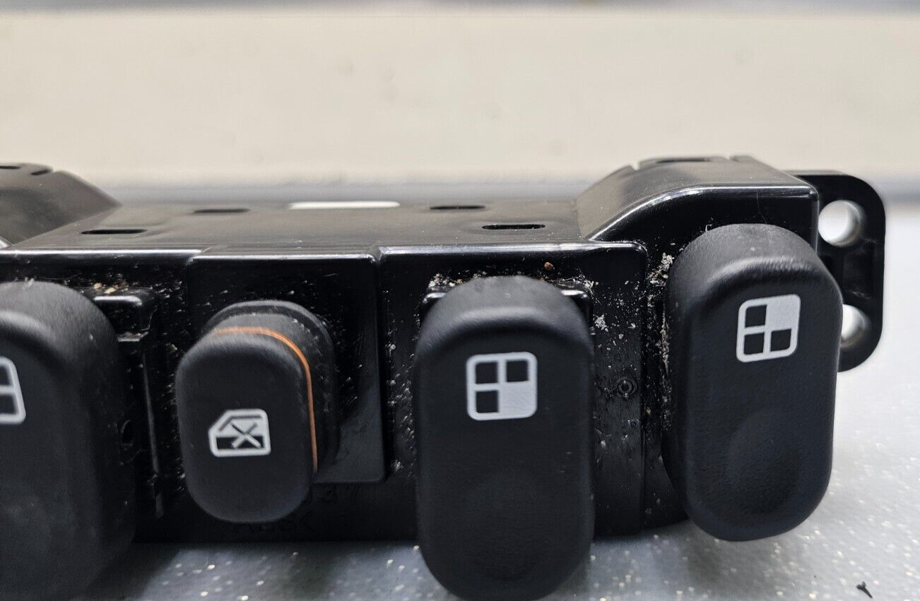 🔥05-08 Chevy Equinox HHR Left Driver Master Power Window Switch Assembly OEM