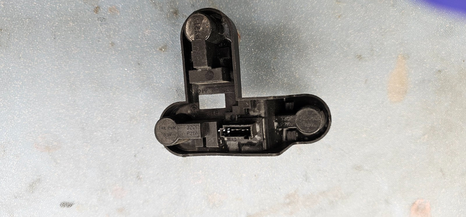 🔥03-07 Saab 9-3 TAILLIGHT Tail Light Lamp BULB Holder Socket Board Rear LEFT