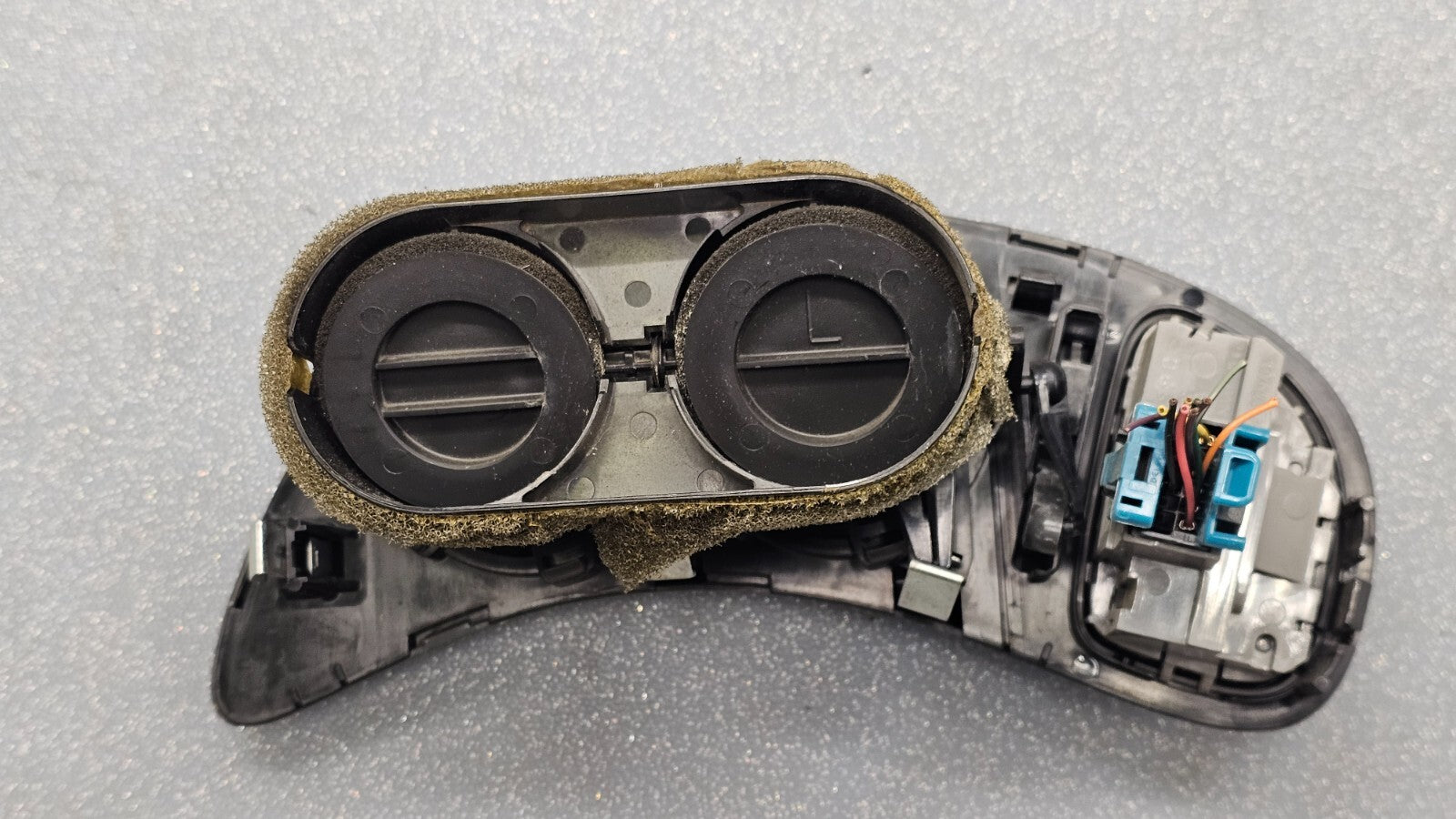 🔥00-05 Pontiac Bonneville Dash Left Driver  Air Vent Heater Conditioning Black