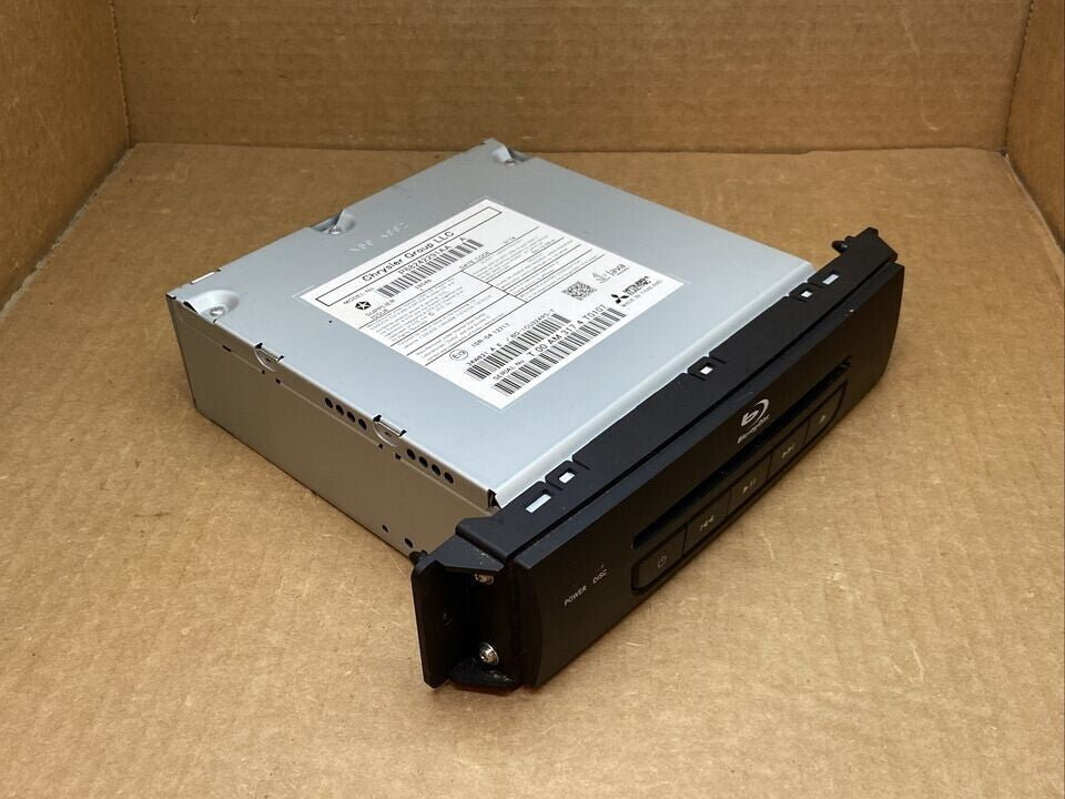 13-18 Dodge Grand Caravan Town Country Front Center Lower Blu Ray CD DVD Player