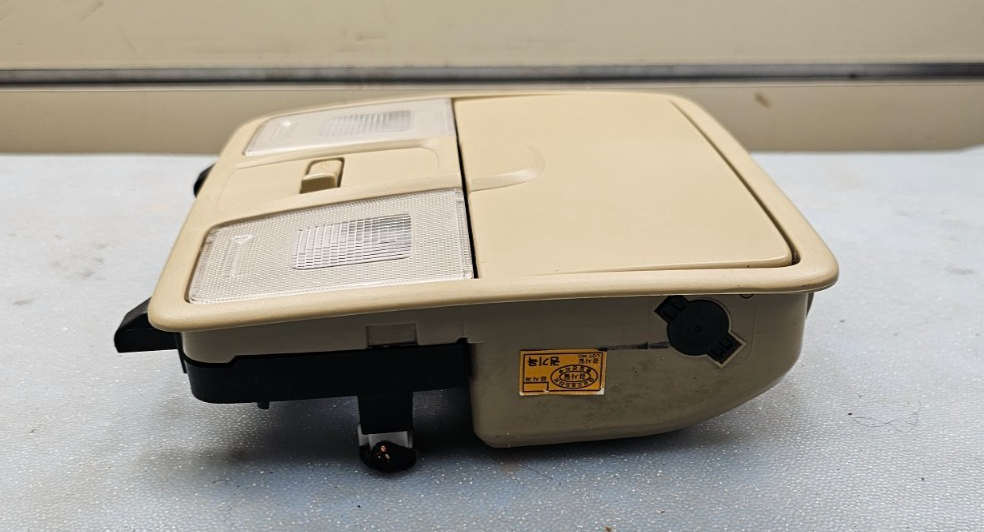 🔥10-13 KIA Forte KOUP INTERIOR OVERHEAD CONSOLE DOME MAP LIGHT TAN OEM
