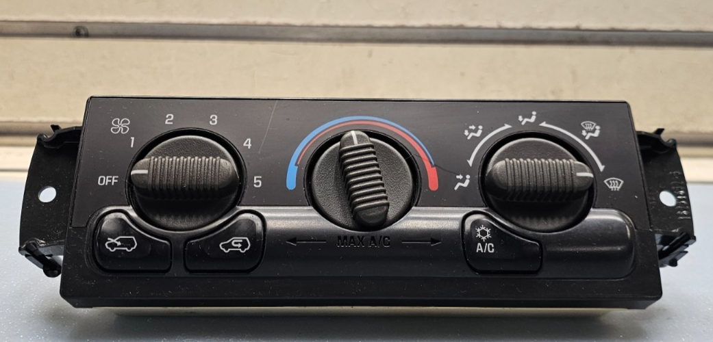 🔥99-02 Silverado Sierra Dash A/C HVAC Heater Climate Control Temperature Black