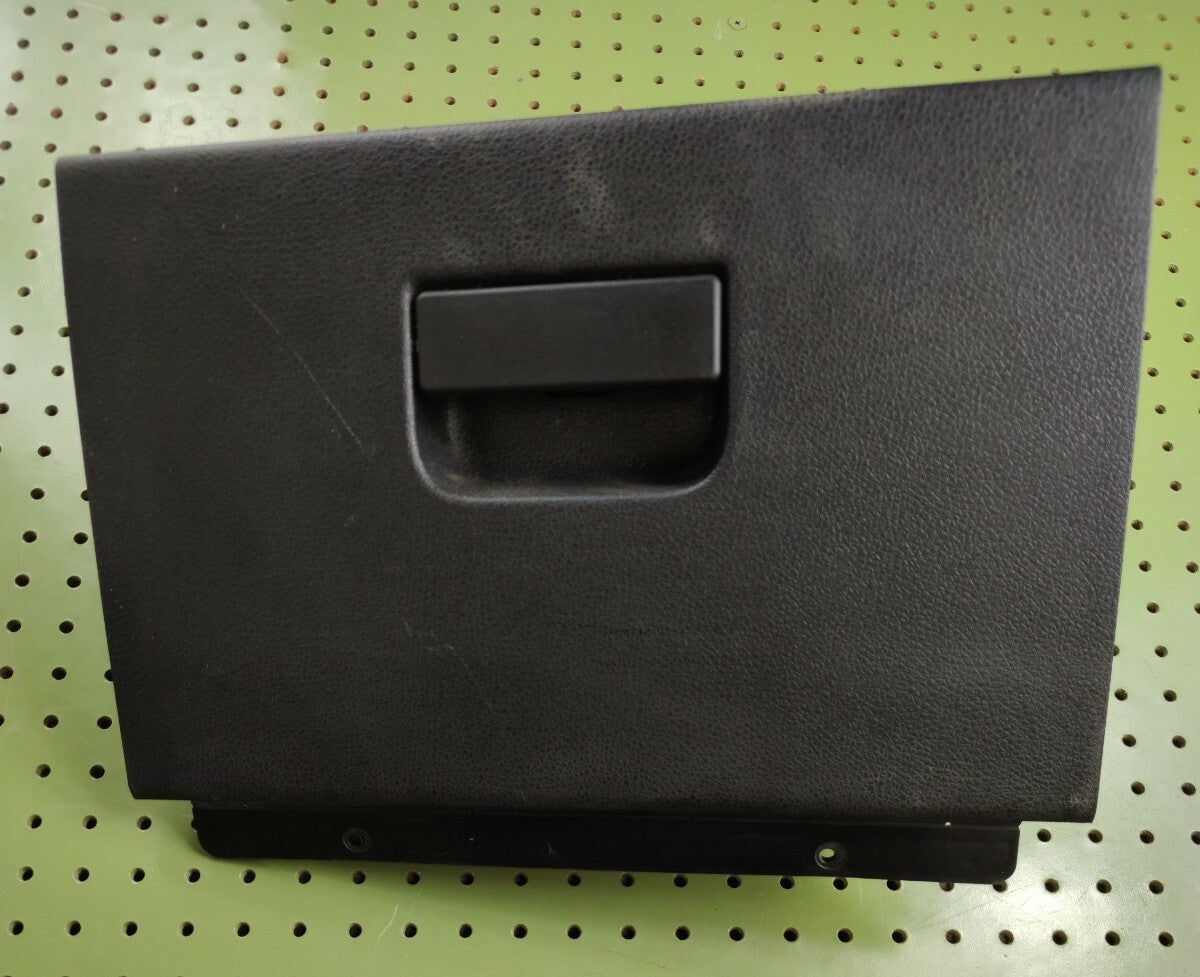 🔥04-08 Ford F-150 Dash GLOVE BOX Storage Compartment Door BLACK G7