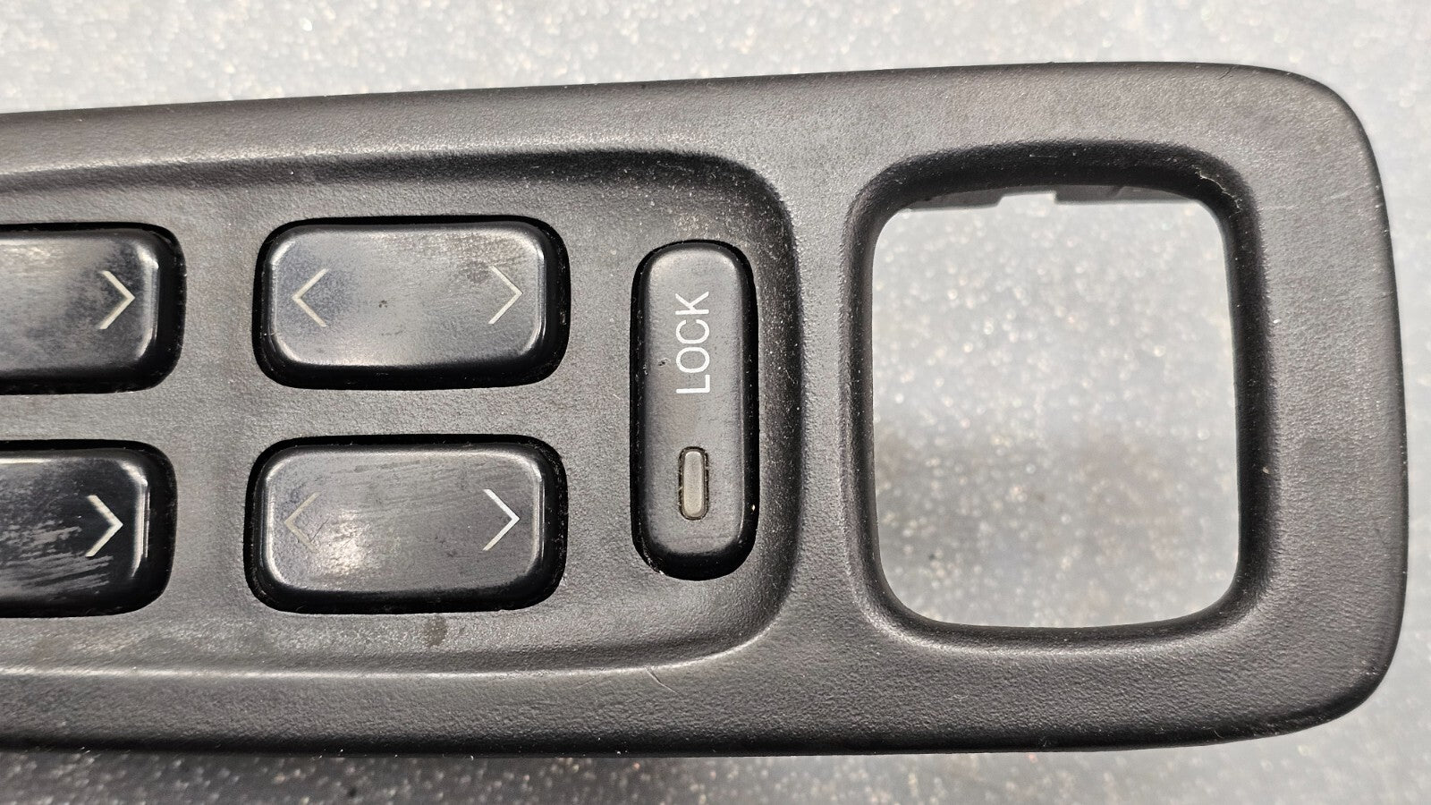 98-04 Deville Seville Left Driver Master Window Door Power Switch Assembly Black