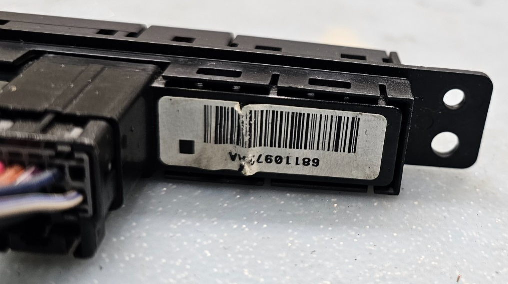 🔥12-20 Town Country Grand Caravan Traction Switch Power Hazard Light Econ Black
