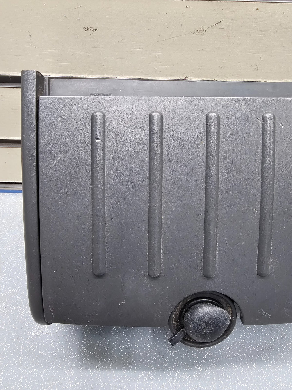 🔥04-08 Ford F150 Bench Seat Arm Rest Cup Drink Holder Black OEM