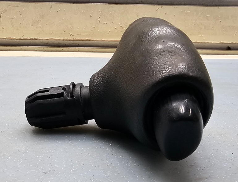 🔥00-05 Monte Carlo Impala A/T Gear Shifter KNOB Shift Lever Handle BLACK
