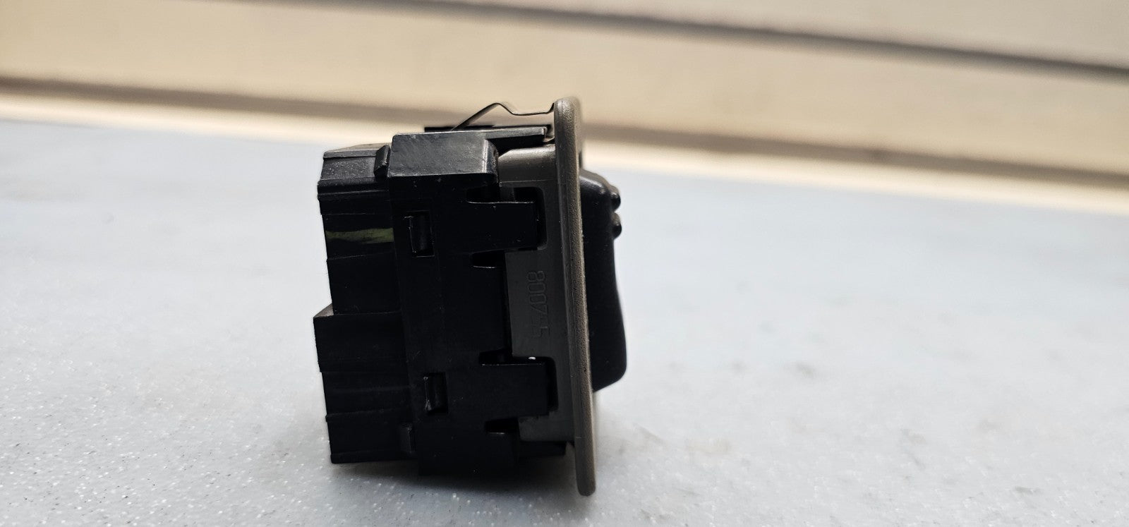🔥00-02 Tahoe Suburban Yukon Rear Power Window Switch DK TAN