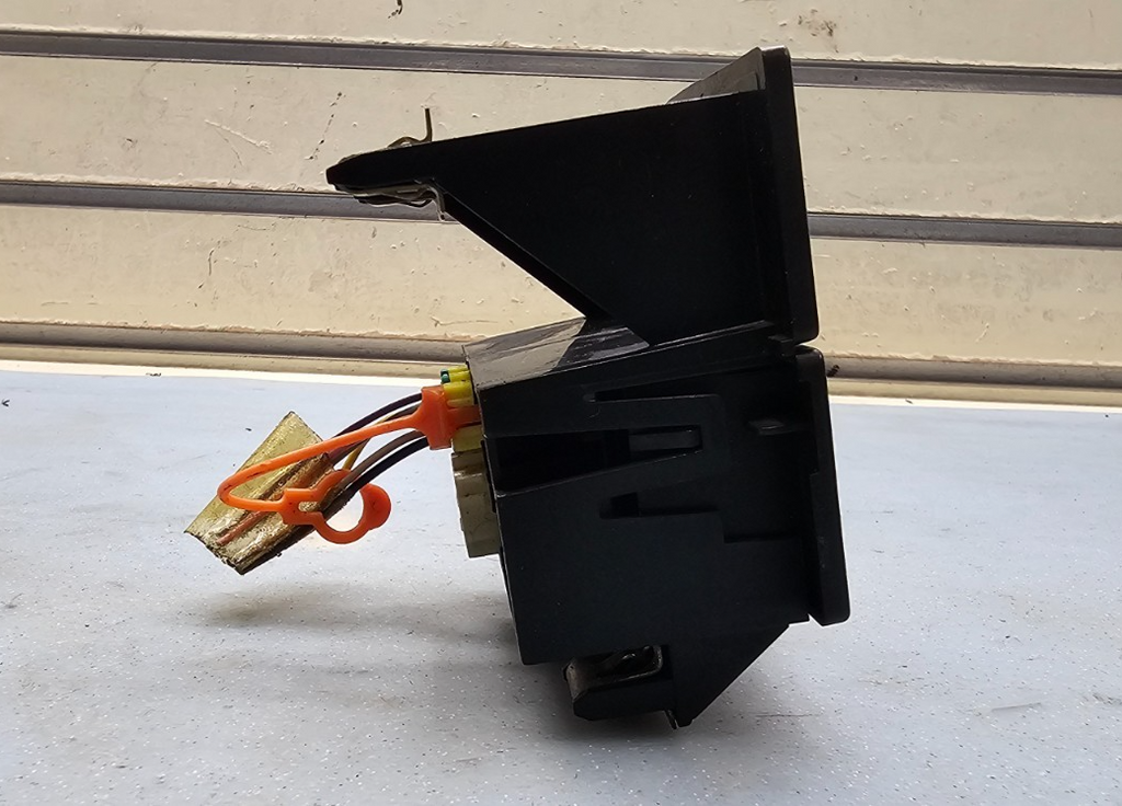 🔥99-07 Chevy/GMC SIERRA SILVERADO  AUXILIARY LAMP / PASSENGER DASH SWITCH BLACK