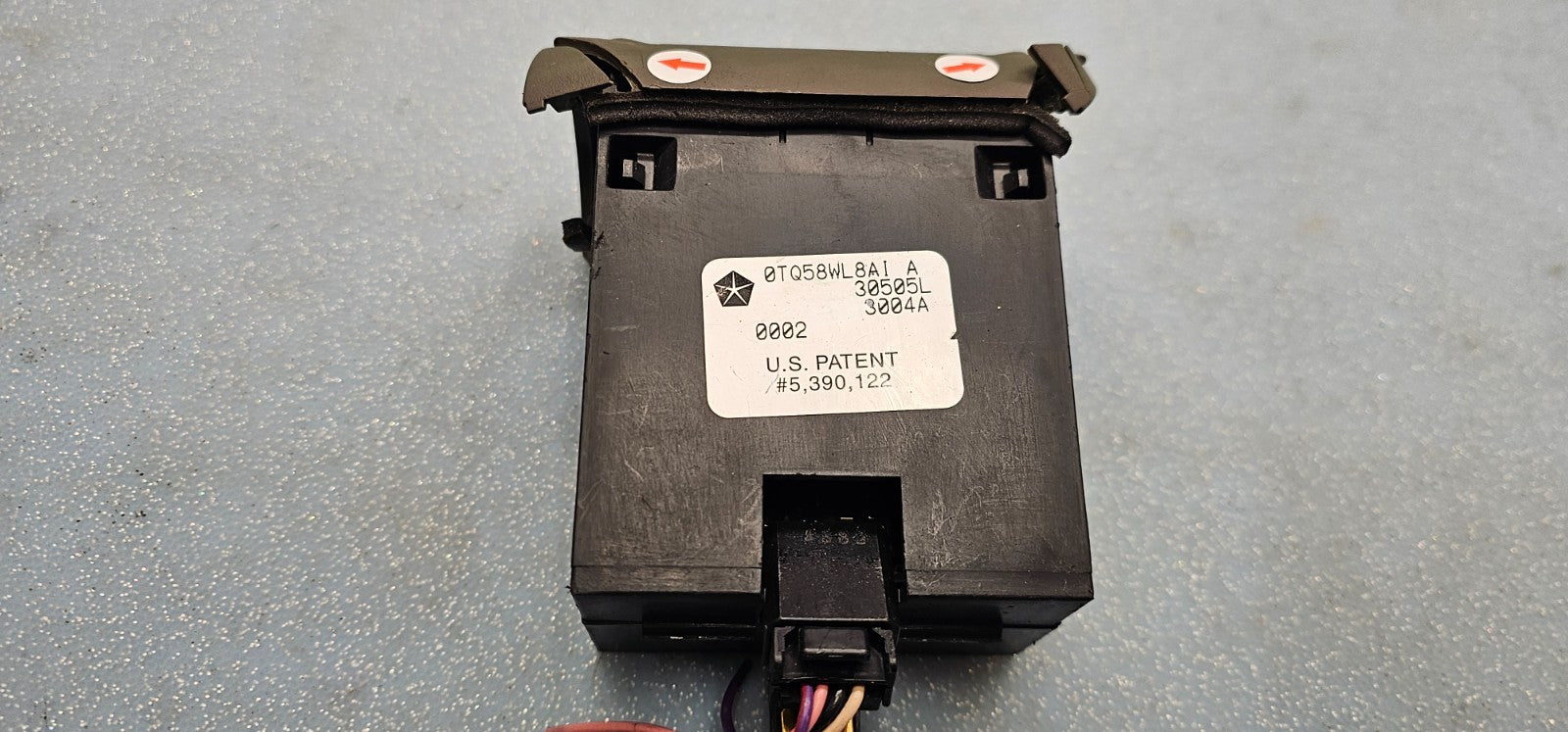 🔥2001-2006 CHRYSLER SEBRING/DODGE STRATUS INFORMATION CLOCK TRIP DISPLAY SCREEN