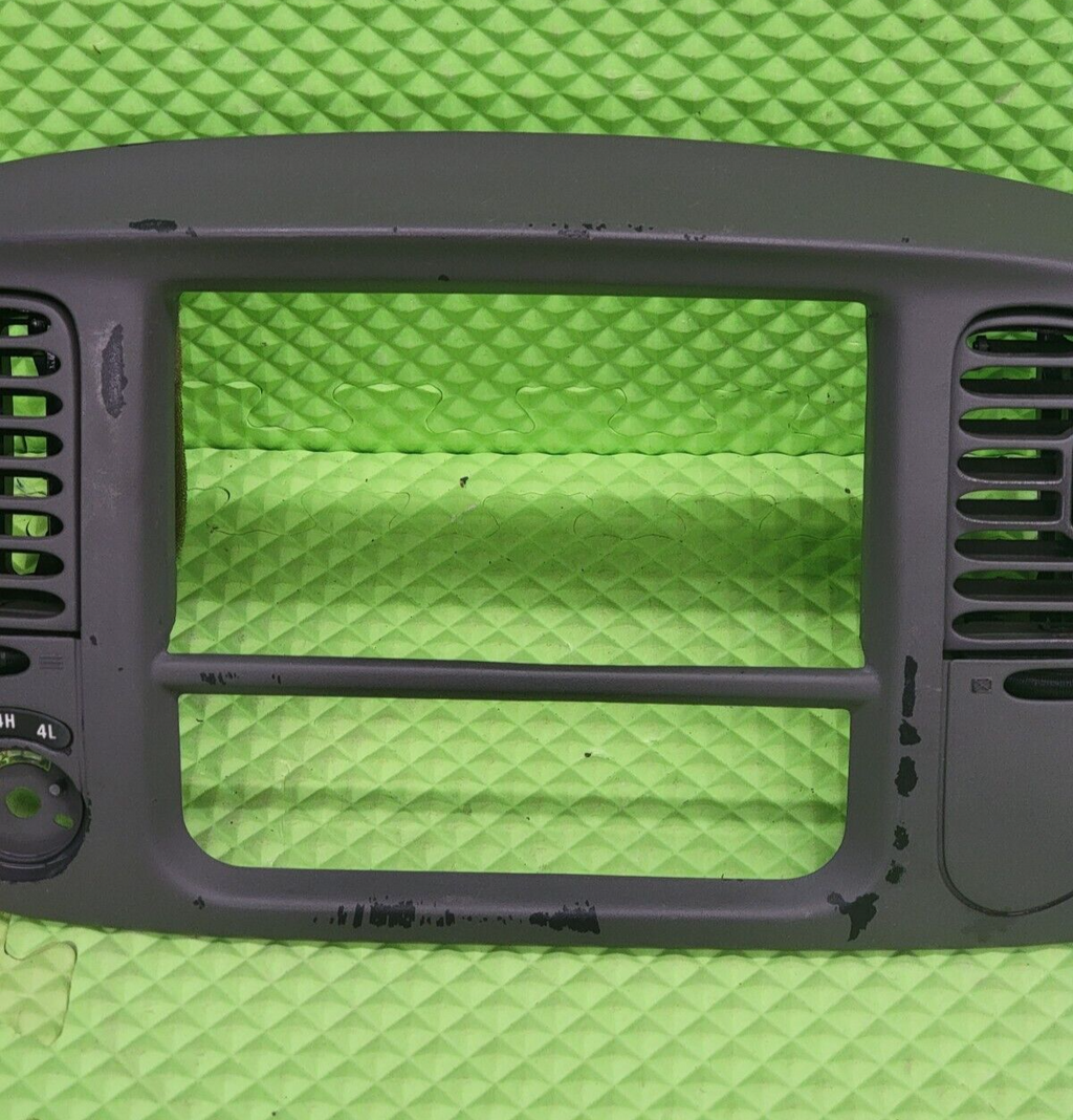 🔥97-03 Ford F150 Center Dash Radio Climate BEZEL Trim Panel Line GRAY B1