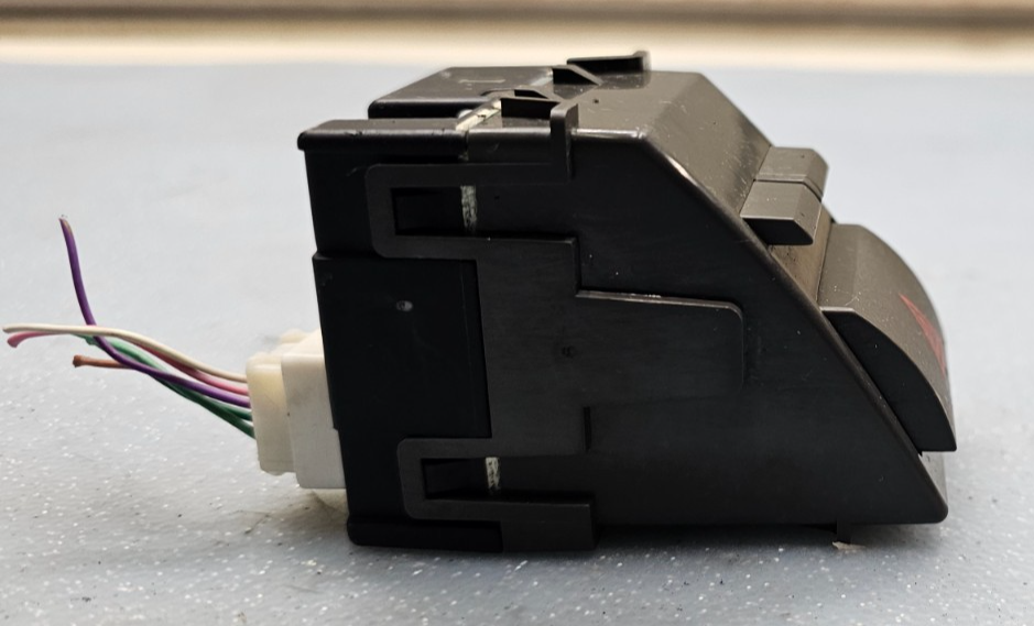 🔥07-11 Camry Center Dash Emergency Hazard Light Warning Switch Assembly Black