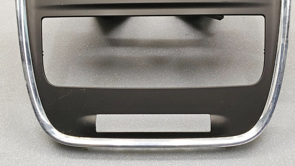 🔥11-16 TOWN COUNTRY GRAND CARAVAN DASH RADIO BEZEL TRIM INSTRUMENT PANEL BLACK