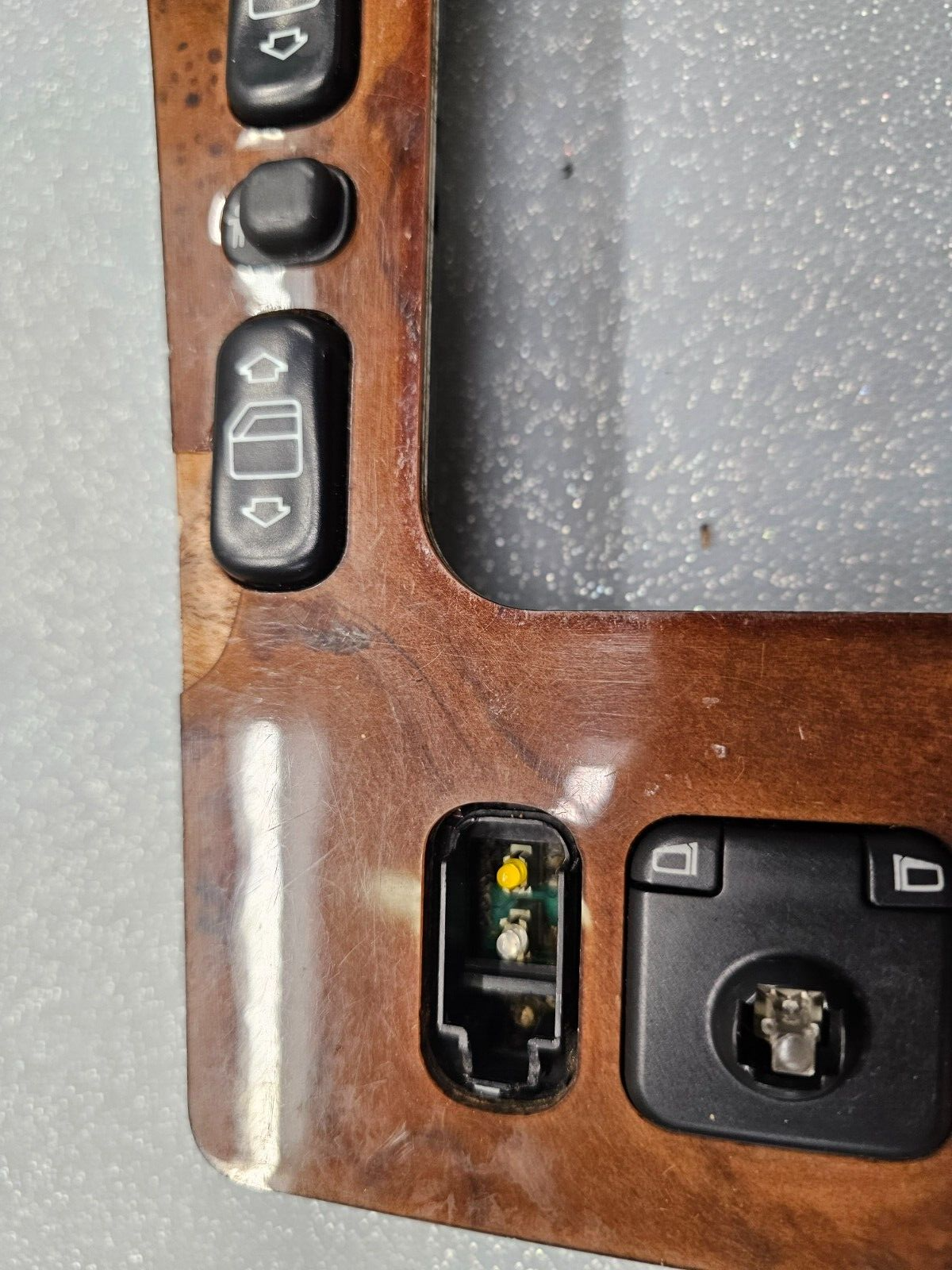 🔥96-97 MERCEDES E300 E320 E420 LEFT DRIVER MASTER WINDOW SWITCH ASSEMBLY WOOD