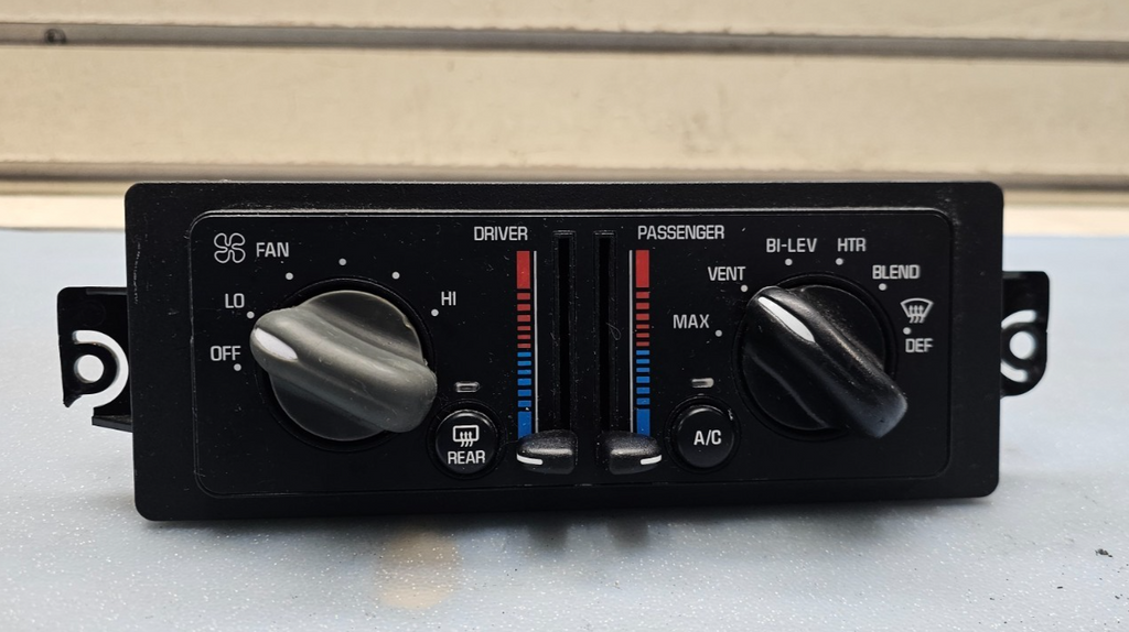 🔥00-05 Buick Regal Century Dash Climate Control Heater Temperature Conditioning