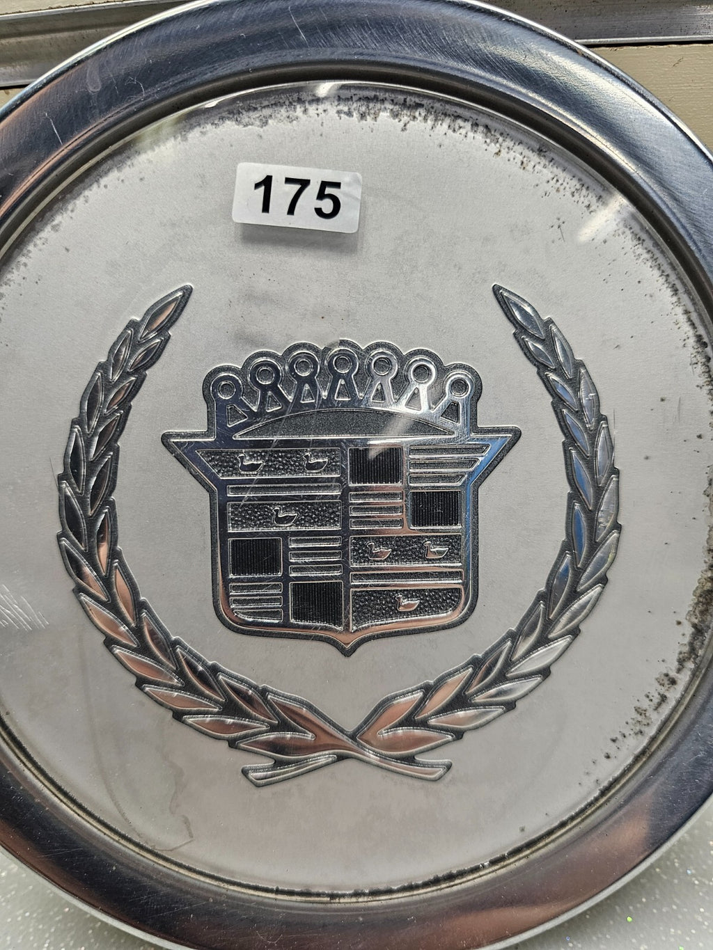 88-91 Cadillac Deville Front Rear LH/RH Wheel Center Cap Hubcap Silver Lower OEM