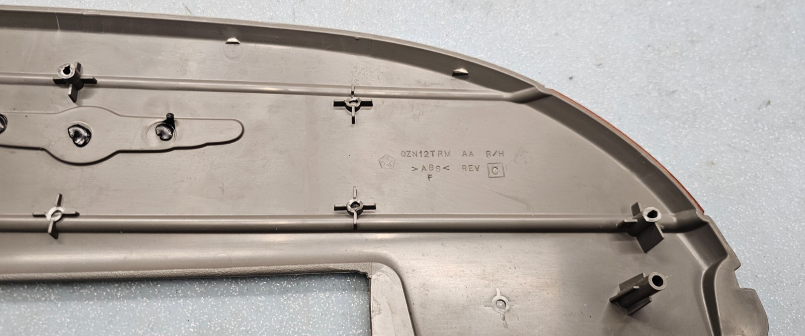 🔥2005–2007 Town & Country LH Door LIMITED Bezel Wood Trim