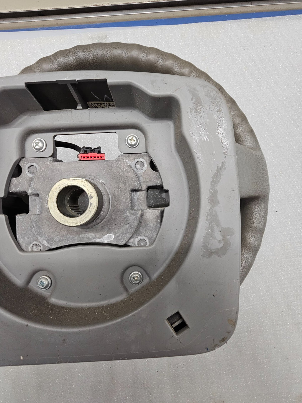 2004-2008 Ford F-150 Tan Leather Wrapped Steering Wheel OEM CONTROL SWITCH GRAY