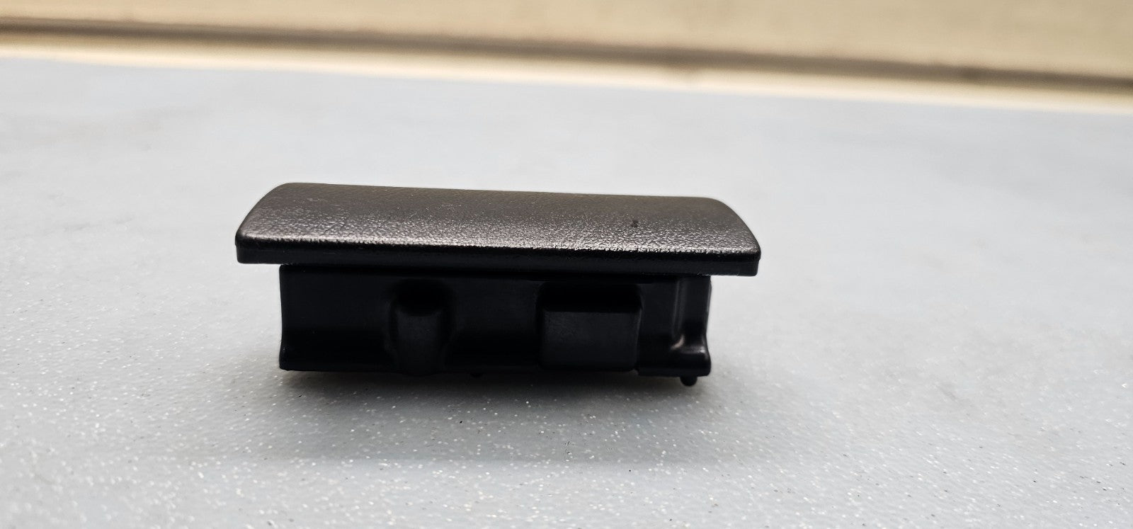 🔥95-06 Nissan Sentra Glove Box Compartment Lock Latch Handle Assembly Gray OEM