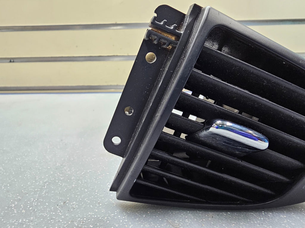 🔥04-07 JAGUAR XJ8 LEFT DRIVER Outer Dash Front Center Air Vent Heater OEM