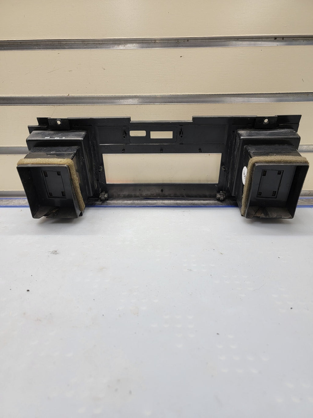 🔥90-94 Lincoln Town Car Climate Control Dash Bezel Trim Air vent Assembly OEM