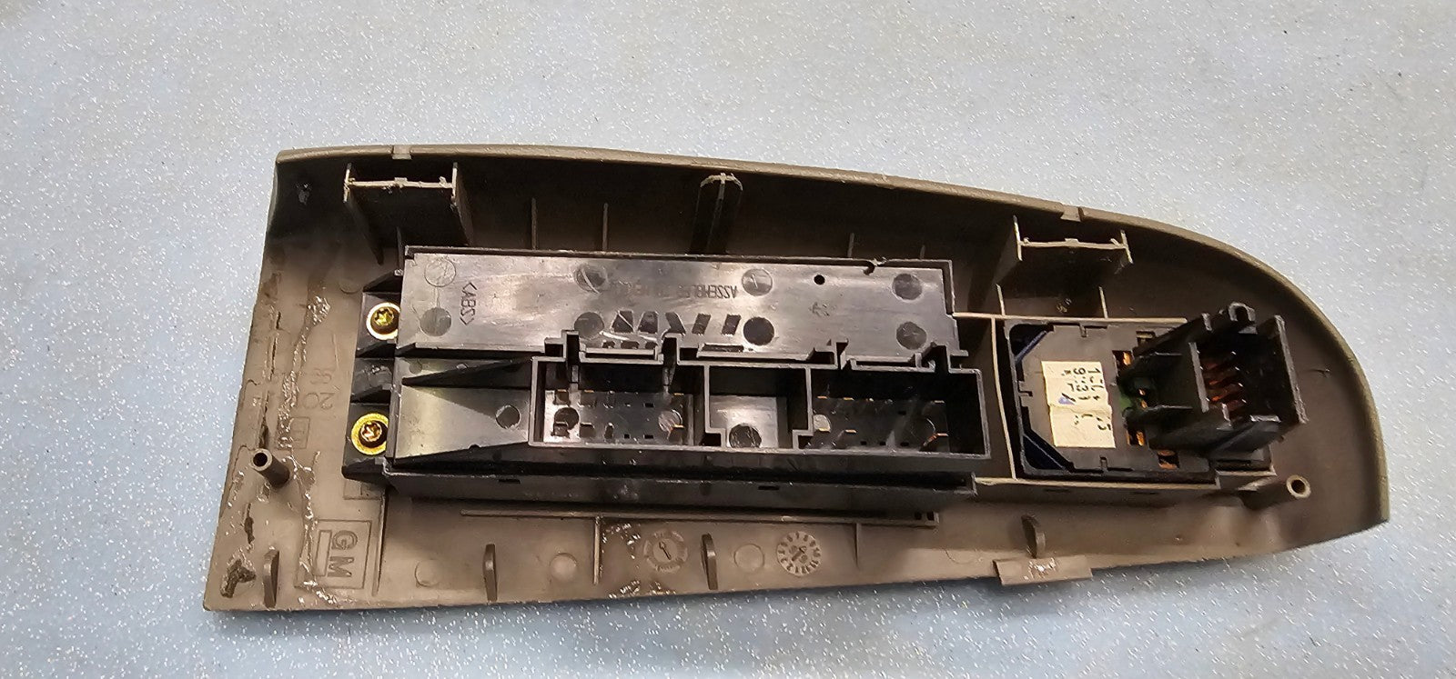 🔥99-02 Silverado SIERRA 2 DOOR LEFT Driver Door Window Switch DK Gray WS4
