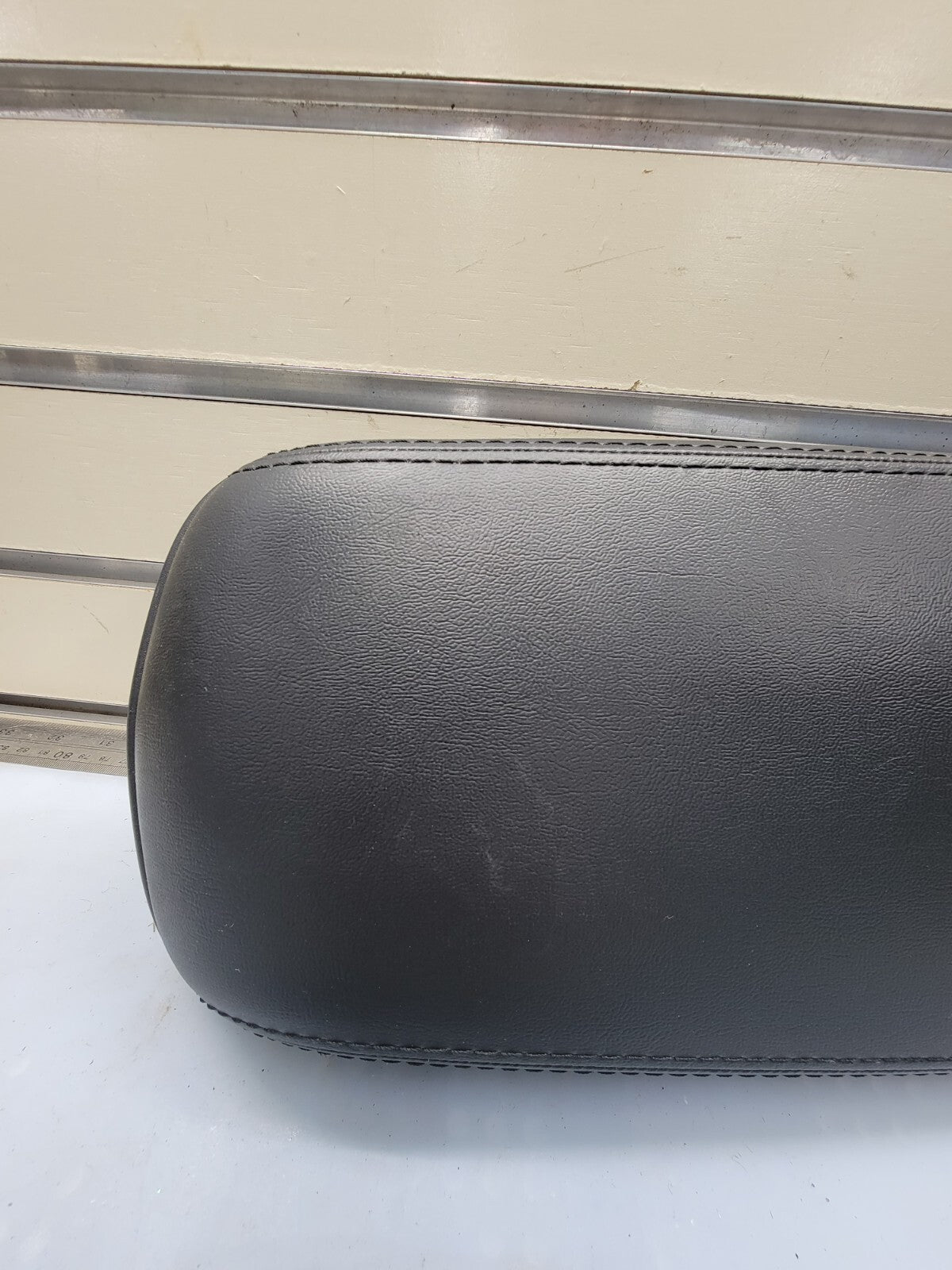 🔥2011-2014 CHRYSLER 200 DODGE AVENGER CENTER CONSOLE LID ARM REST BLACK
