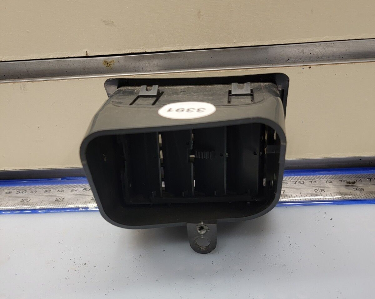 🔥95-05 Chevrolet Cavalier Front Center Dashboard Air Vent Outlet Trim Black OEM