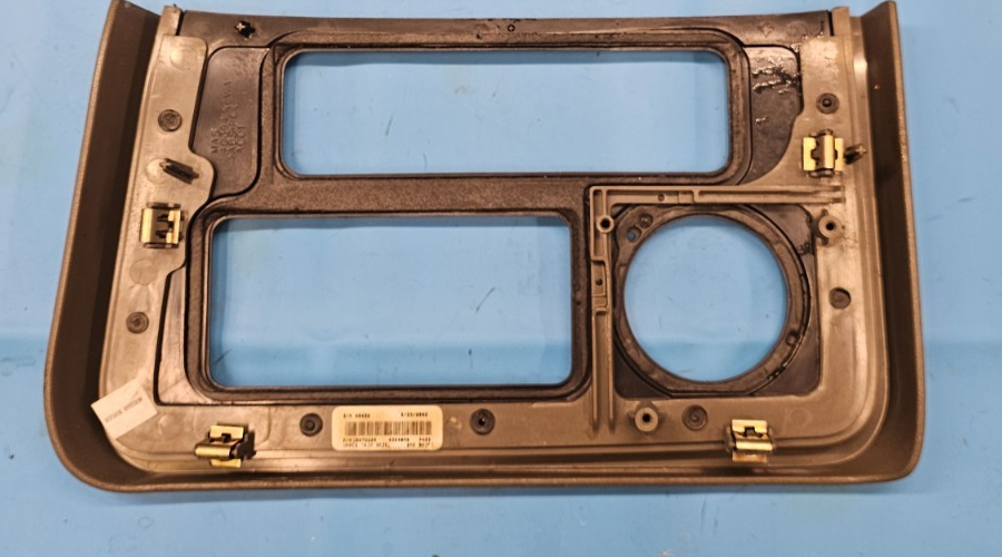 🔥03-06 Escalade Dash AM FM Radio Bezel Trim Instrument Panel Assembly woodgrain