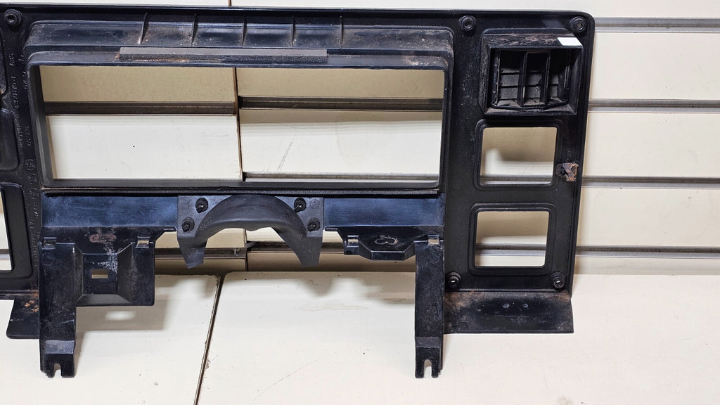 87-96 Dodge Dakota OEM INSTRUMENT CLUSTER DASH SPEEDOMETER TRIM BEZEL WOOD C29