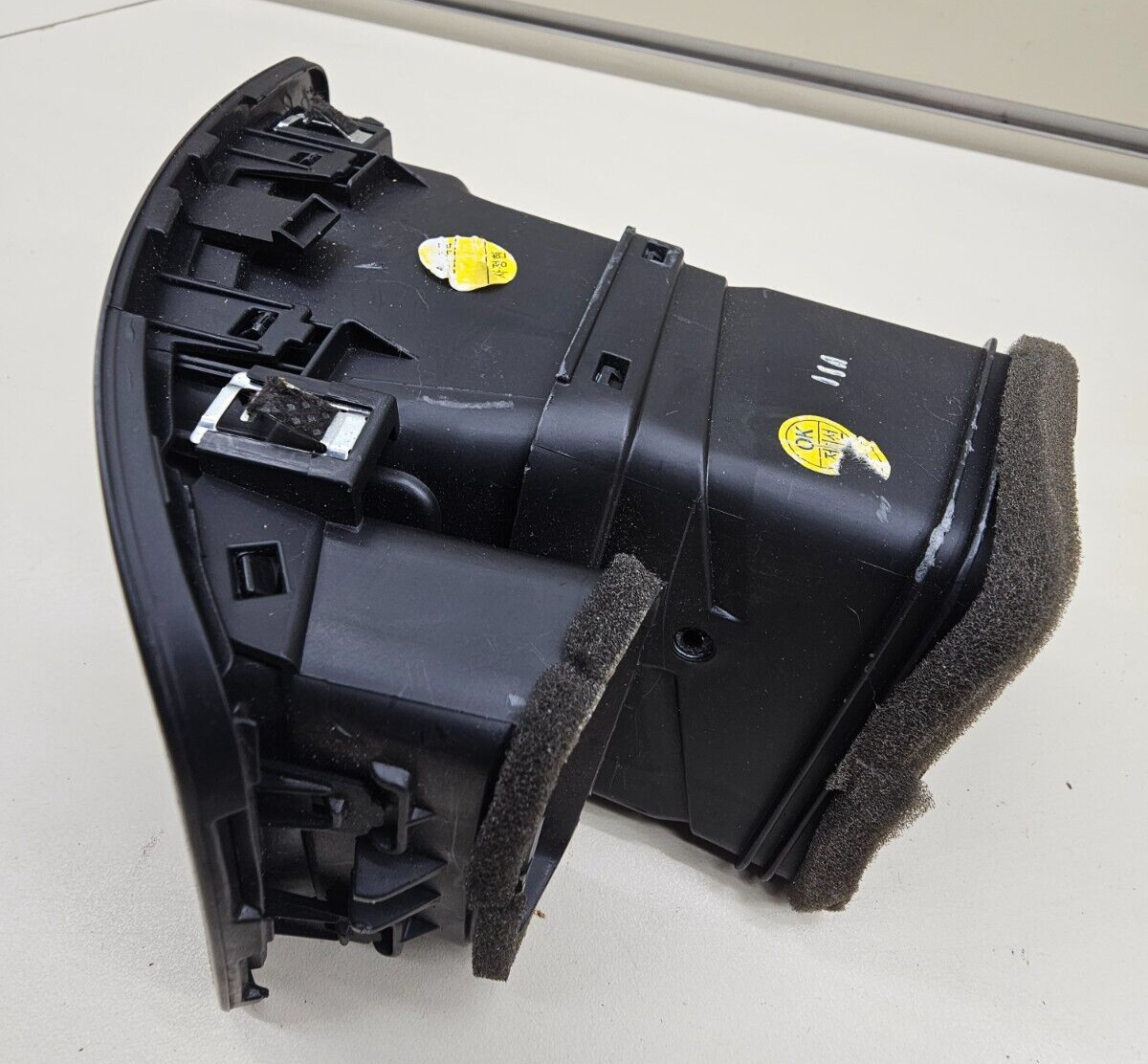 11-13 KIA OPTIMA RIGHT PASSENGER DASH FRONT CENTER AC AIR VENT HEATER BLACK OEM
