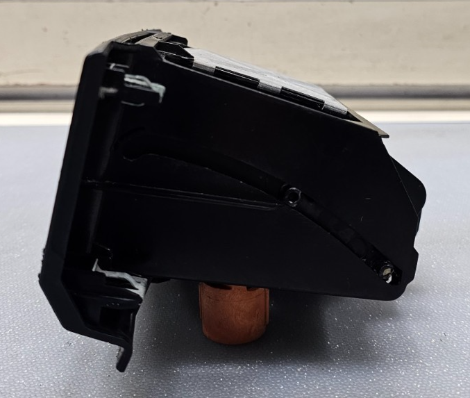 🔥05-07 CHRYSLER 300 CENTER DASH RETRACTABLE ASHTRAY RECEIVER BLACK T28