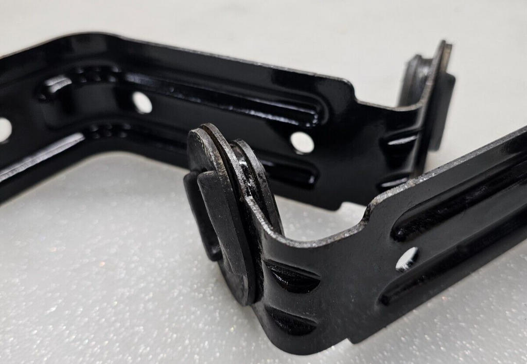 05-10 Chevy Cobalt Radiator Top Clamps LH/RH Pair Steel Engine Compartmnet OEM