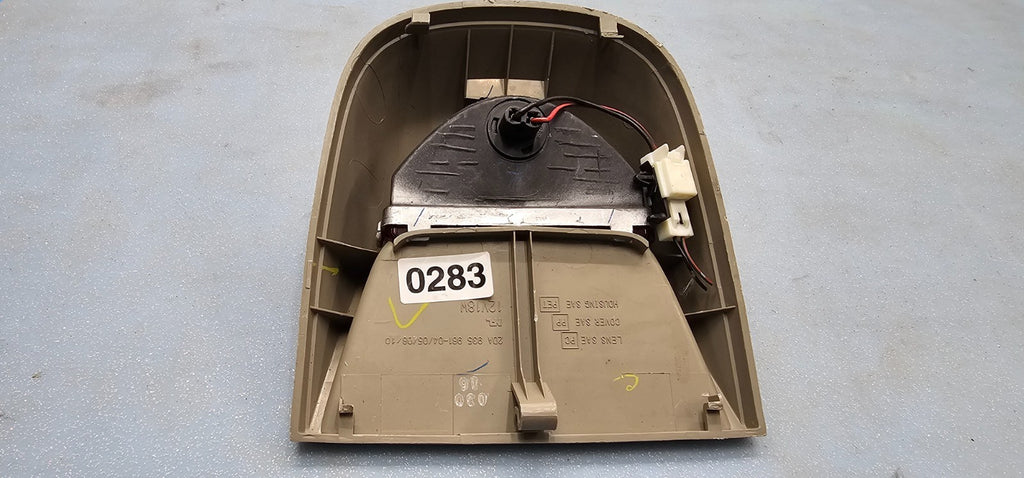 🔥02-06 ALTIMA 3rd BRAKE Light Lamp REAR Trunk Taillight  Third Stop Bezel Tan