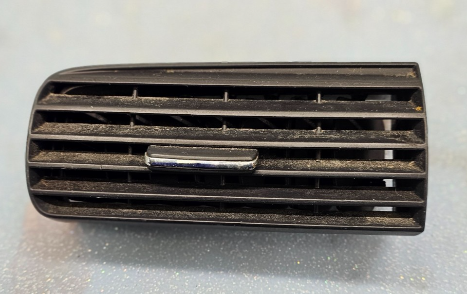 🔥01-05 HONDA CIVIC DASH CENTER LEFT DRIVER A/C AC HVAC AIR VENT HEATER BLACK