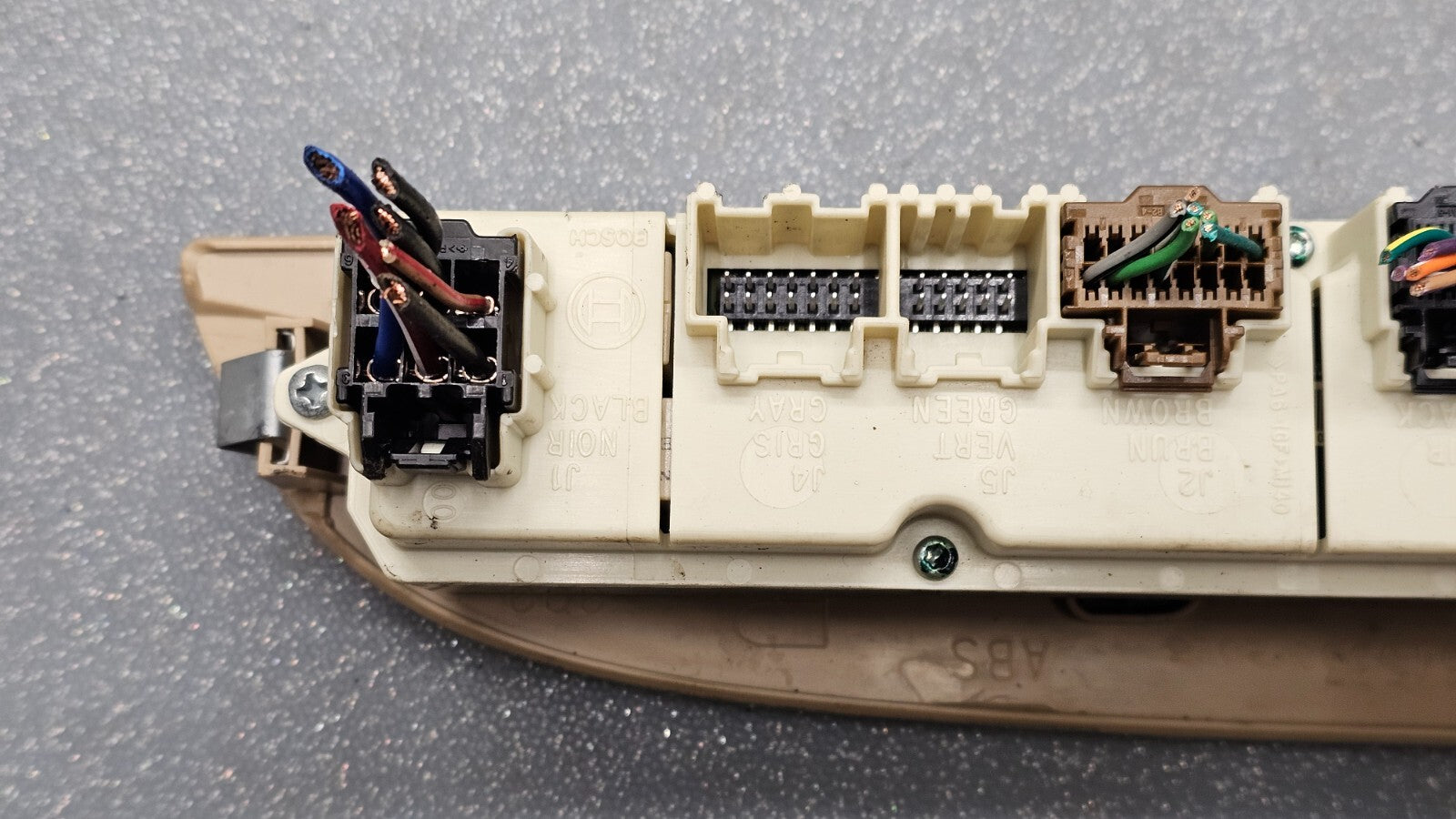 🔥06-11 Buick Lucerne Front Right Passenger Power Window Switch Assembly Tan OEM