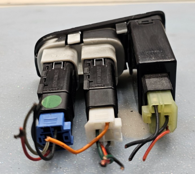 🔥2004-2010 KIA Sportage Control Switch Lock Switch Button OEM