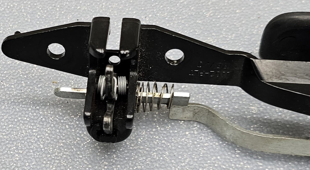 🔥98-04 S10 Blazer Jimmy Sonoma Glove Box Latch Lock Handle Compartment Assembly