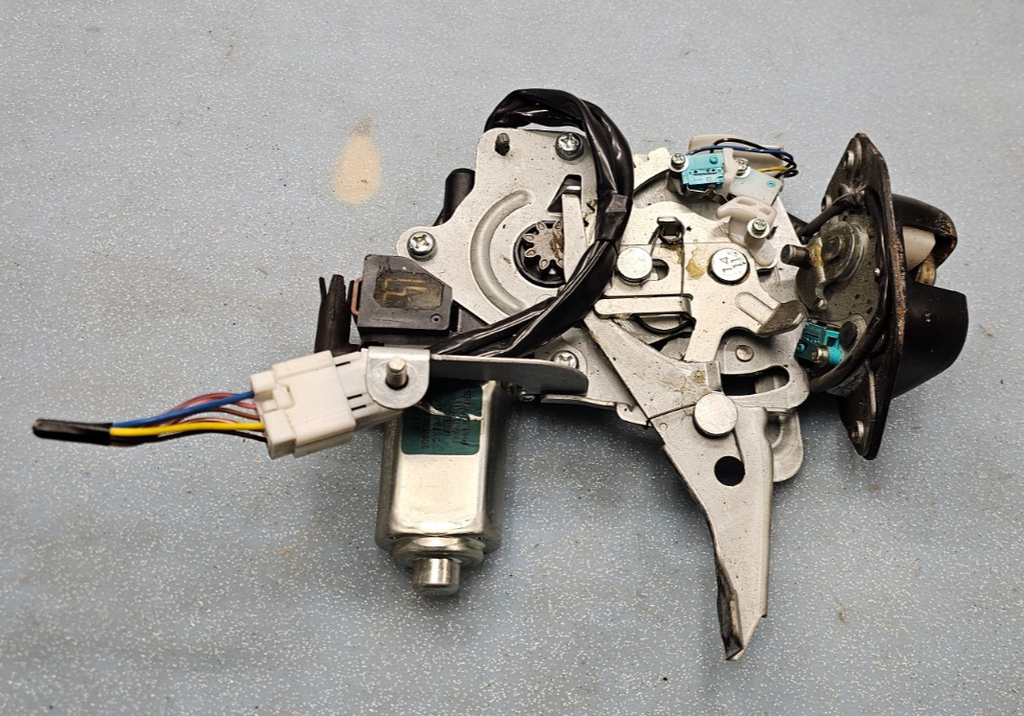 🔥03-15 NISSAN ARMADA INFINITI QX56 LIFTGATE LID LOCK LATCH ACTUATOR MOTOR POWER