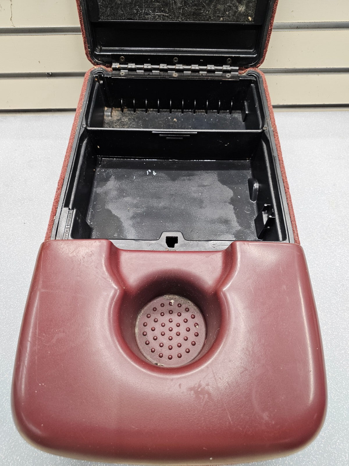 97-03Ford F150 Center Console JUMP SEAT Armrest Cloth/Leather cup holder Red JS6