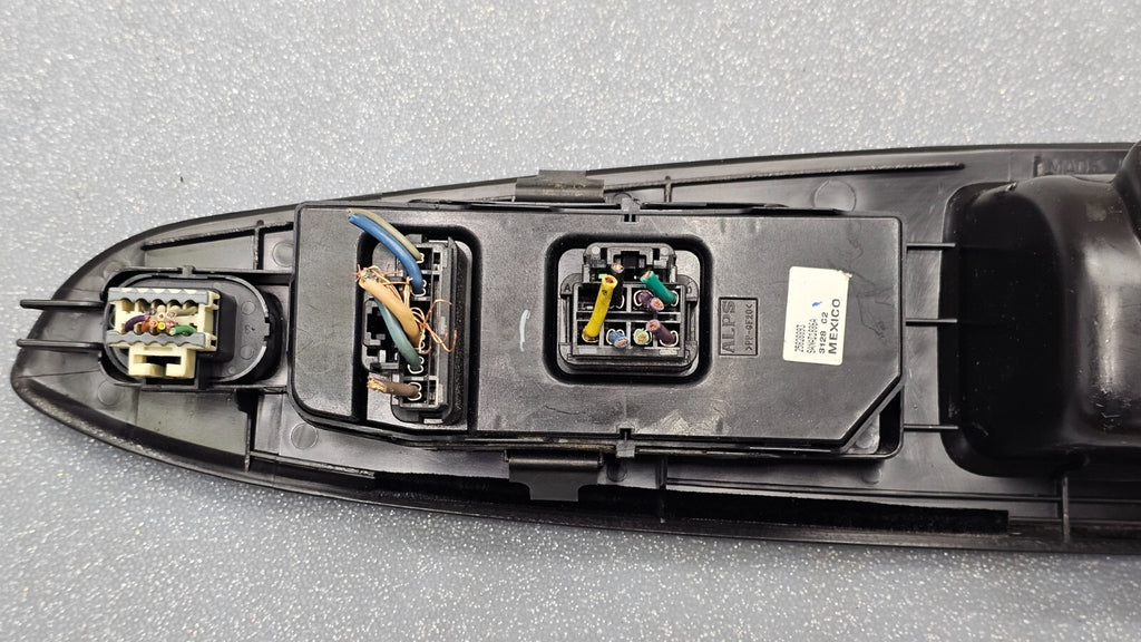 🔥06-08 CHEVY IMPALA LEFT DRIVER MASTER POWER WINDOW SWITCH BEZEL ASSEMBLY BLACK