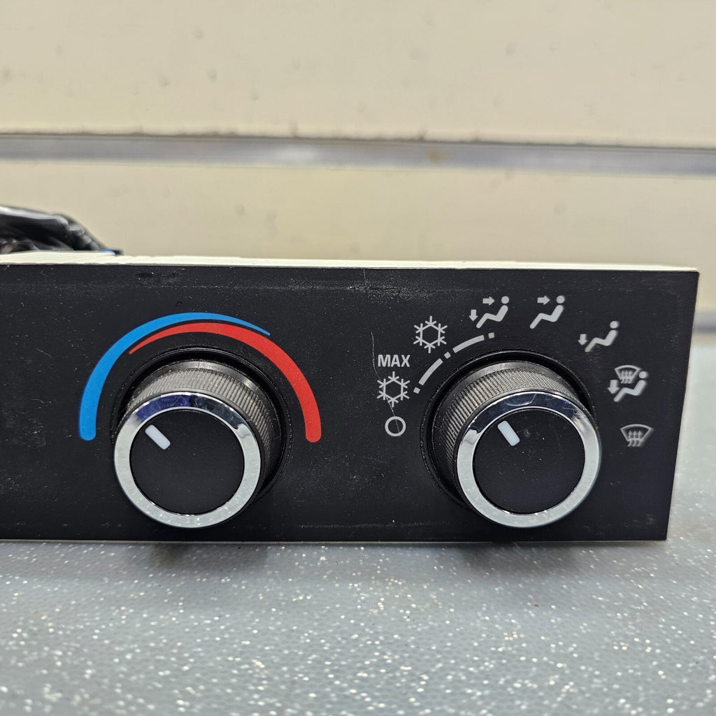 🔥08-23 Express Savana Dash A/C Heater Temperature Climate Control Conditioner