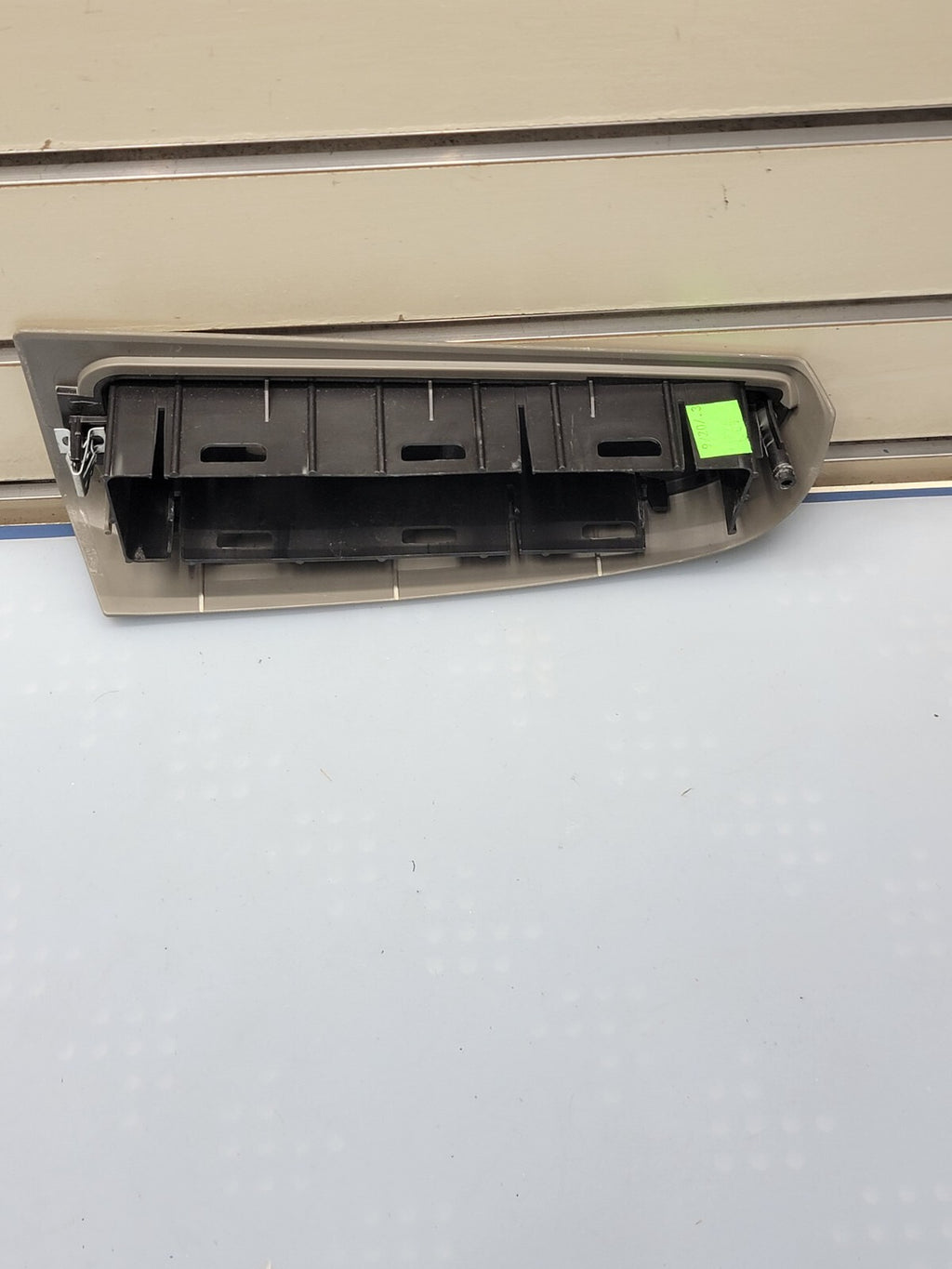 03-06 Chevy Silverado SIERRA Power Window Switch FRONT RIGHT Passenger Tan WS4
