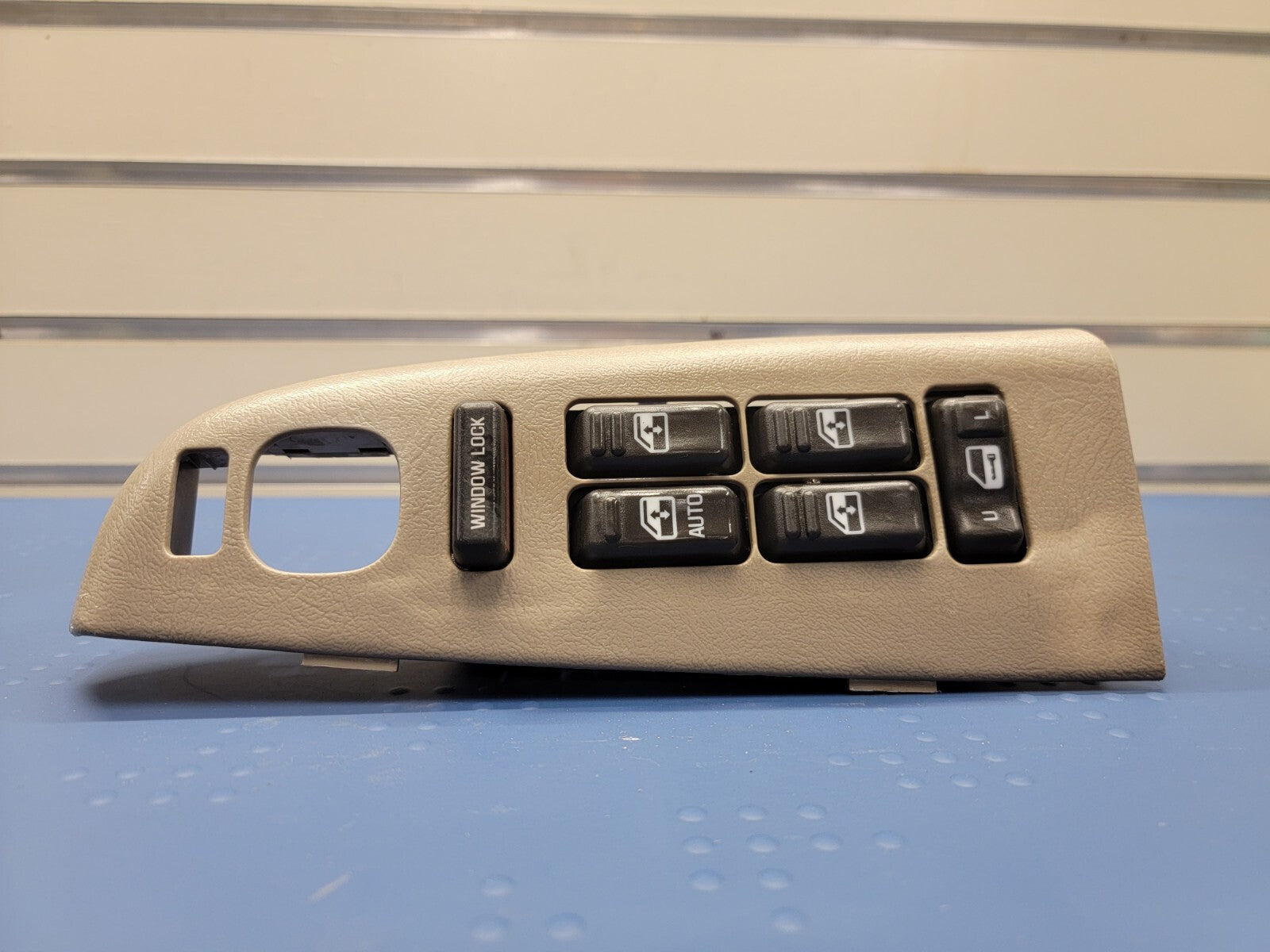✅1999-2002 Chevy Tahoe Suburban GMC Yukon Master Power Window Switch OEM TAN