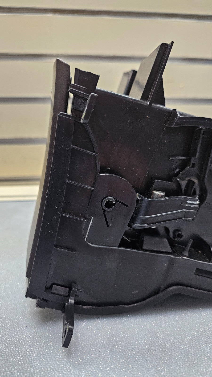 🔥07-10 Sonata Central Console Storage Bin Ash Tray Lower COMPARTMENT Black
