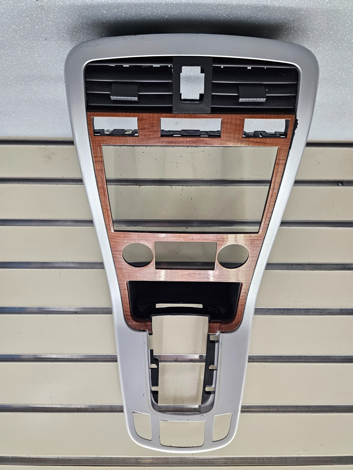 🔥07-09 Equinox Center Dash Radio Climate Surround Bezel Trim SILVER/WOOD B43