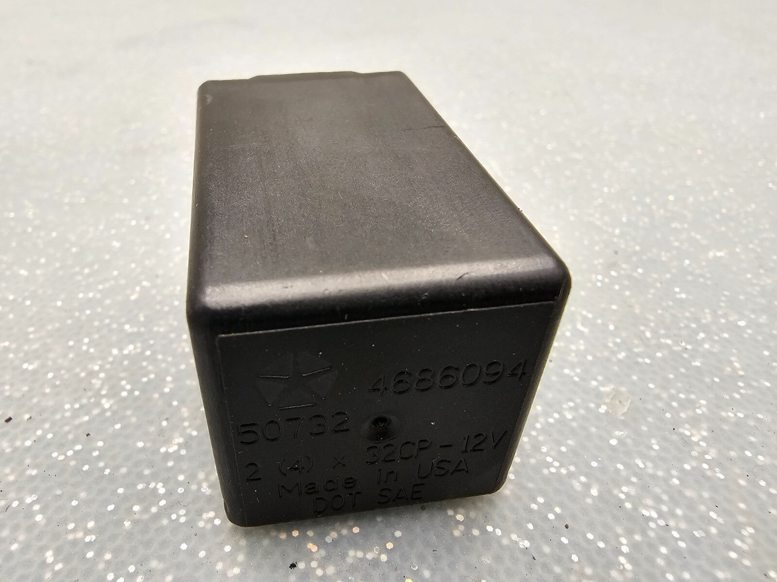 🔥1999-2004 Jeep Grand Cherokee Turn Signal Flasher Relay Module Assembly