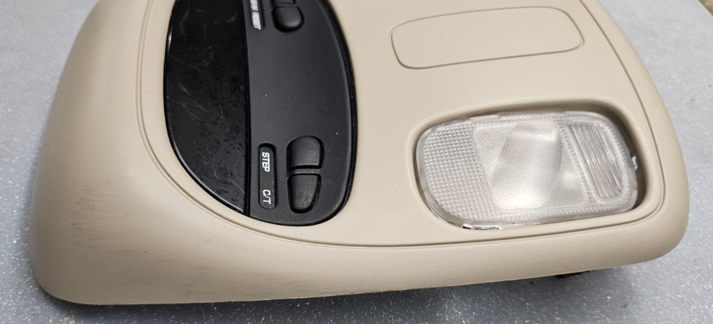 02-05 Dodge RAM Overhead Console DOME Light Roof Storage Compartment LT Tan