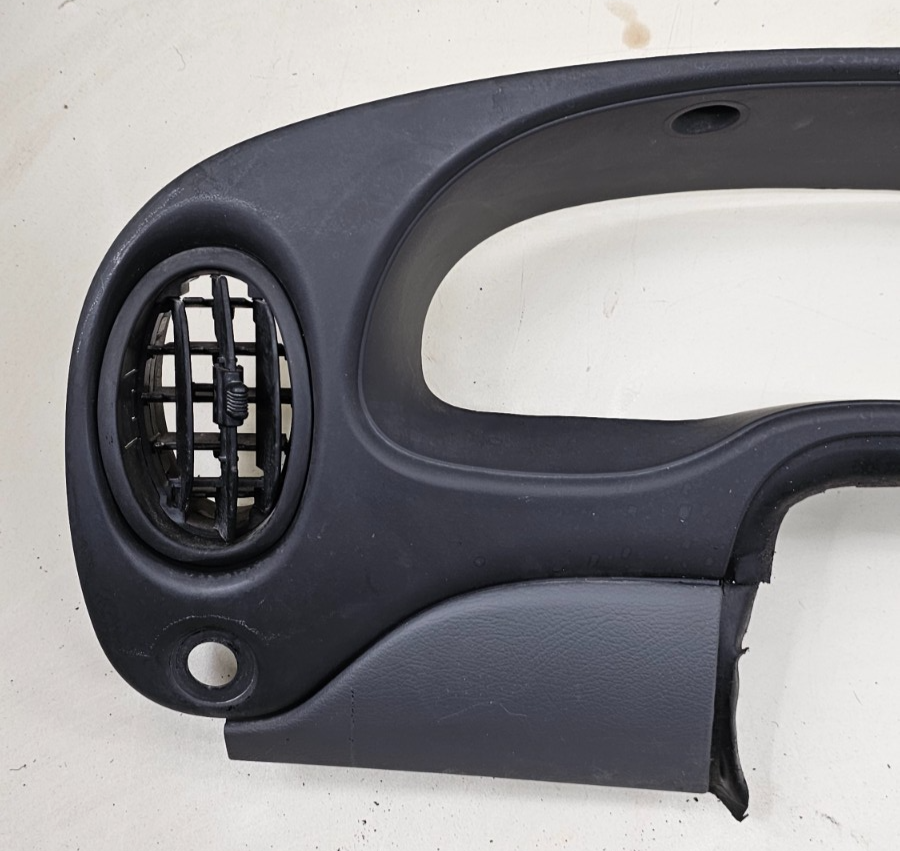 🔥97-03 Ford E-150 Econoline Dash Instrument Cluster Bezel Climate Radio Black